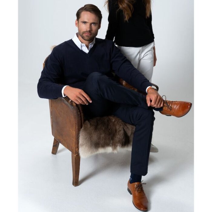 Clique - Aston Neule