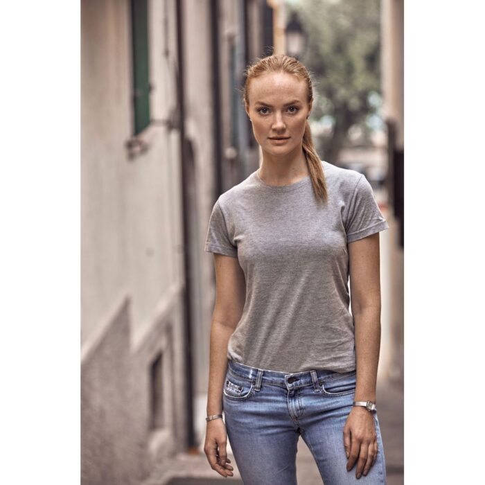 Clique Naisten Basic-T