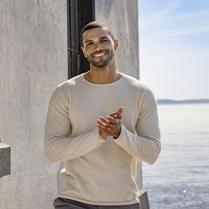 Cutter & Buck Carnation Neule - Image 2