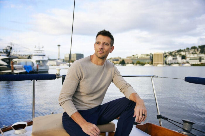 Cutter & Buck Carnation Neule - Image 4