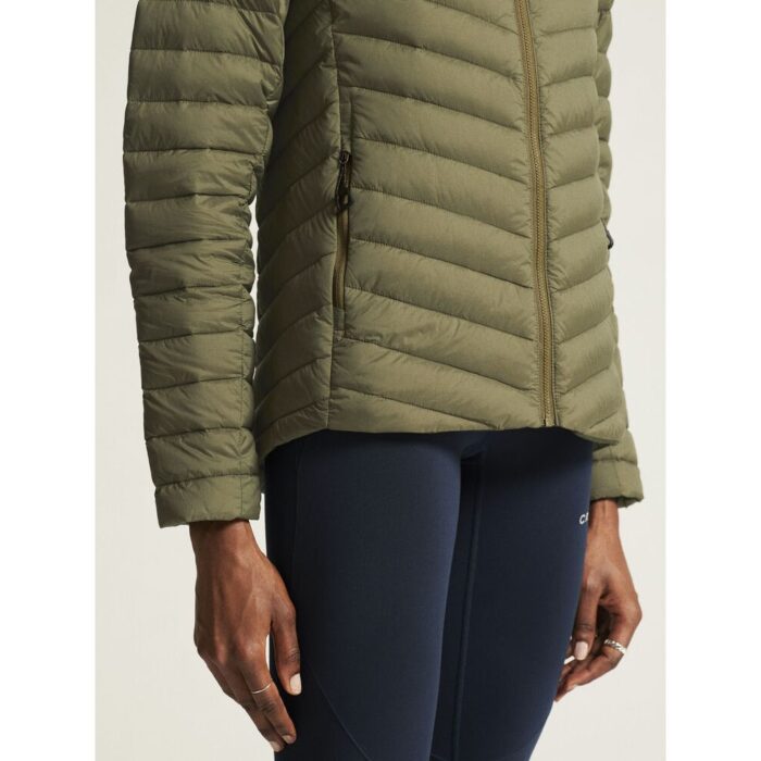 Craft ADV Explore Kevytuntuvatakki - Naisten - Image 11