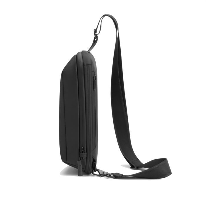 Urban Sling Crossbody Laukku - Image 8