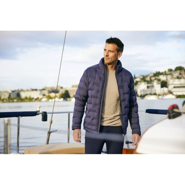 Cutter & Buck Baker Kevyttoppatakki - Image 2